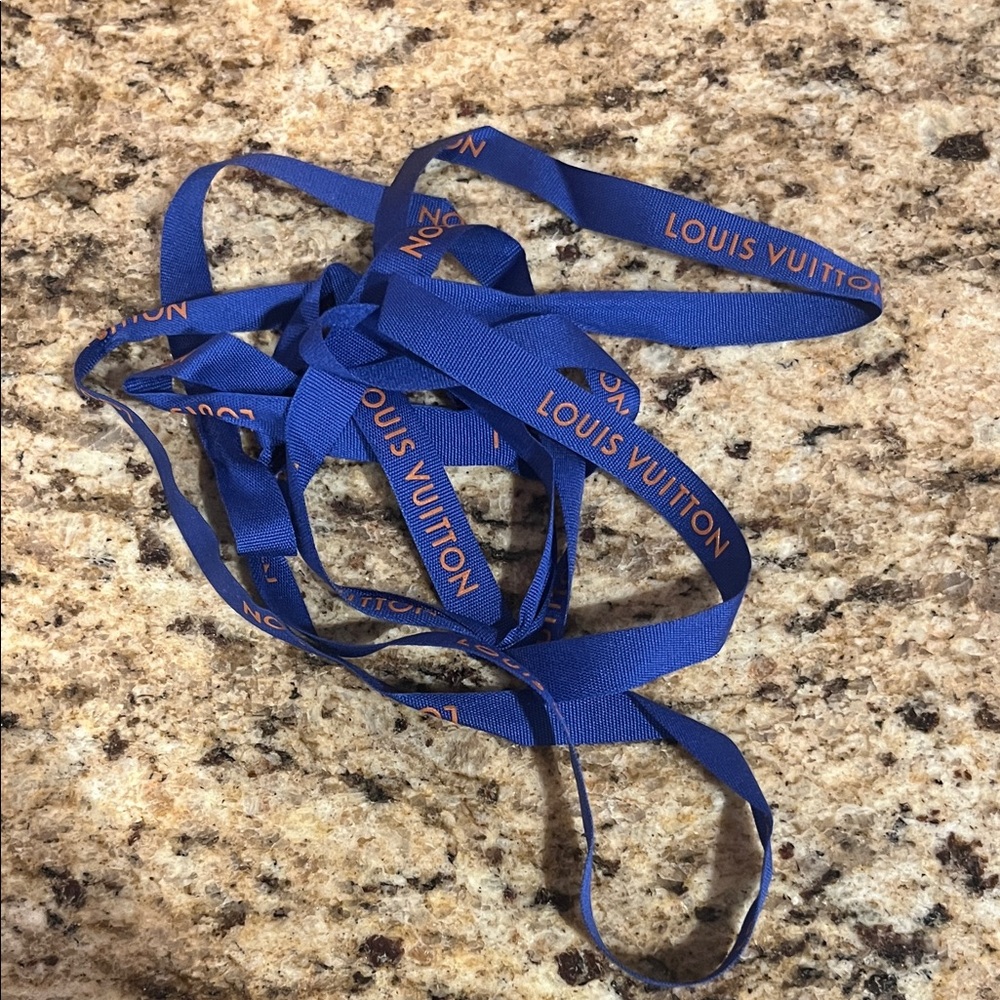 Louis Vuitton Ribbon